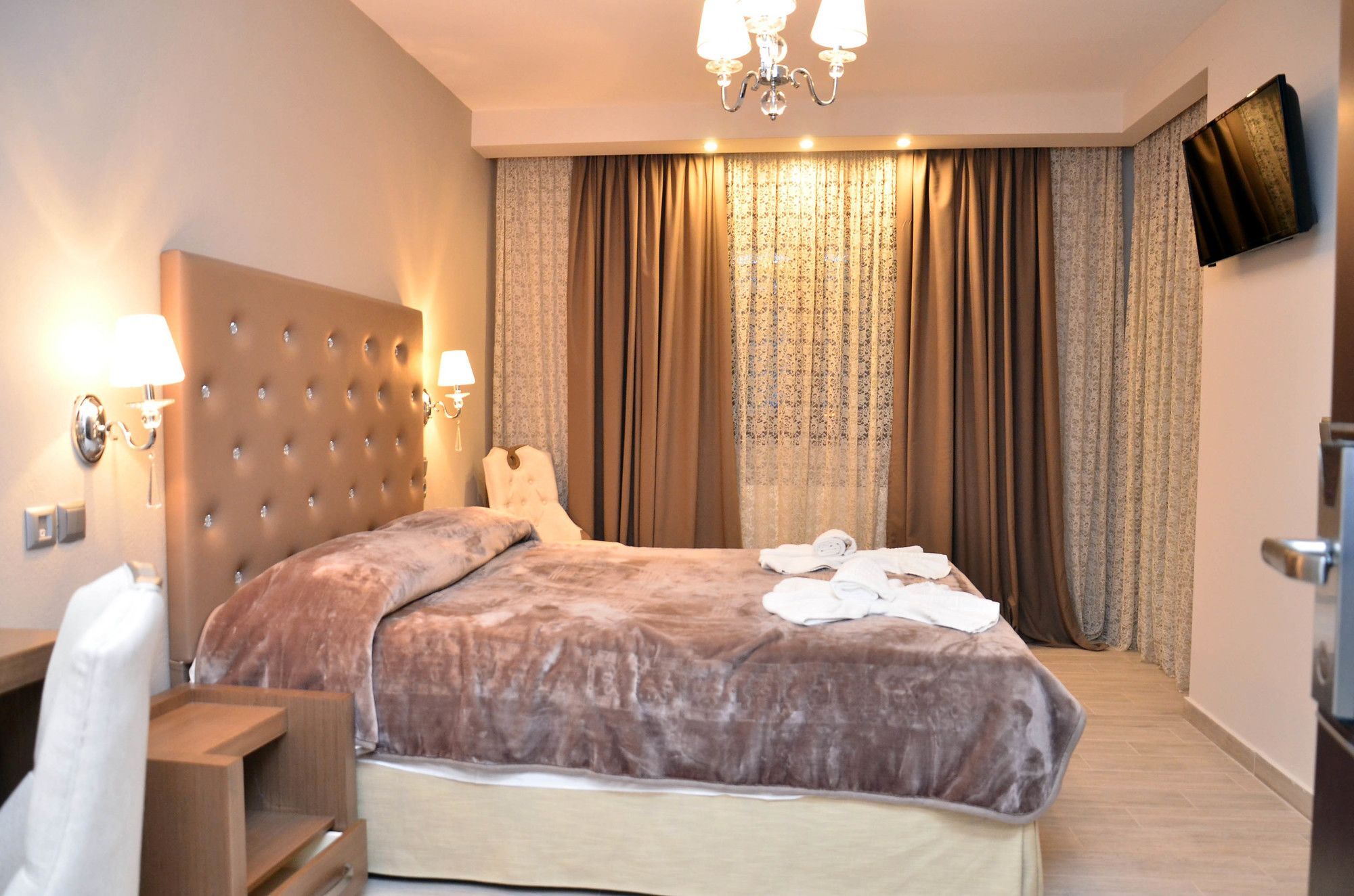Hotel Konaki Arnaia Zewnętrze zdjęcie